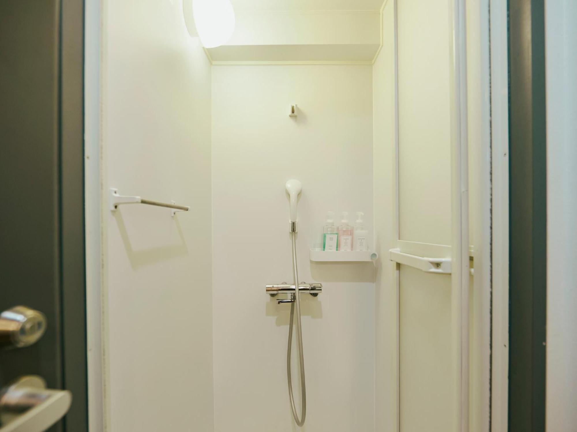 Akasaka Hive Hostal